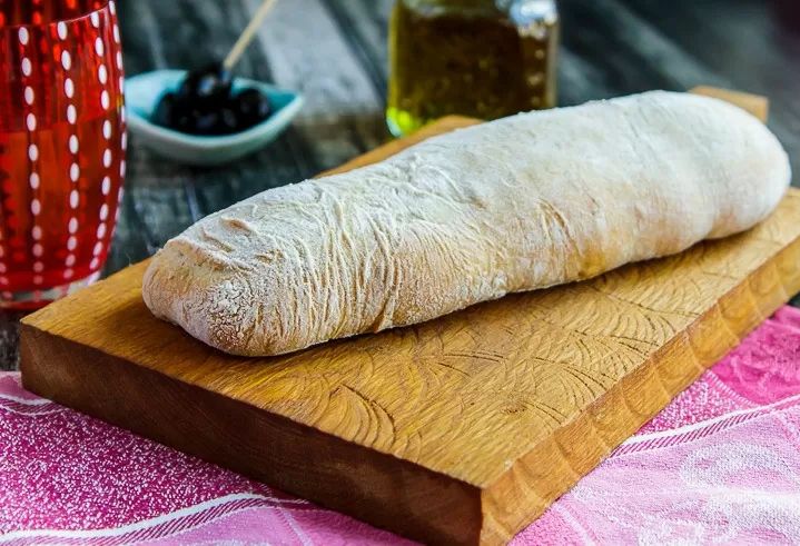 Как легко испечь ароматную чиабатту: пошаговый рецепт