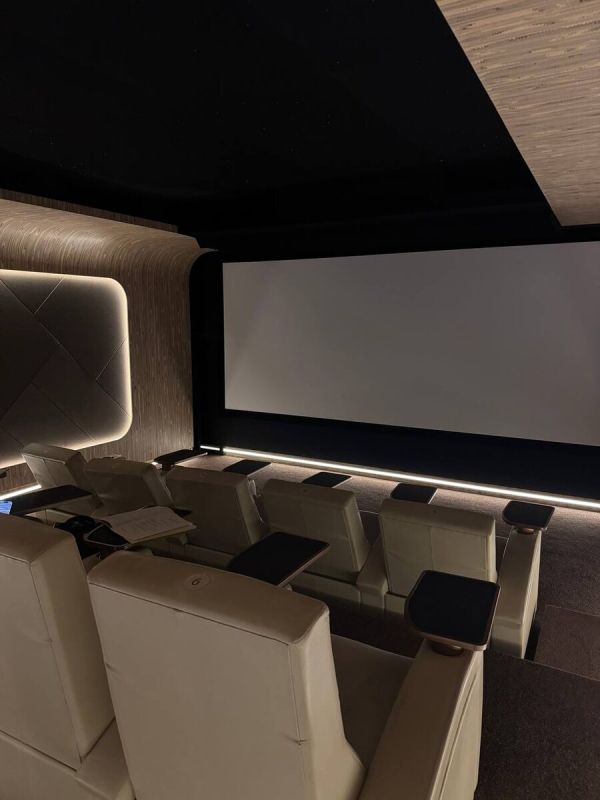 Ужин после кино: уникальный опыт в ресторане-кинотеатре