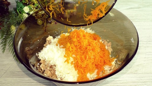 Салат «Мимоза»: вечная классика с ярким обновлением