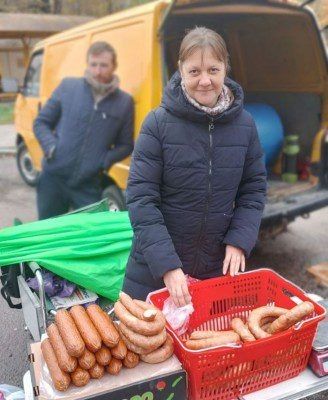 Орловчанка открывает бизнес на домашней колбасе с поддержкой властей