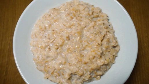 Удивительные суперфуды на завтрак, которые помогают замедлить старение