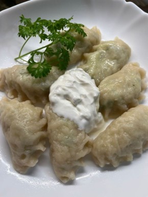 Идеальные вареники с сыром и шпинатом, которые все любят