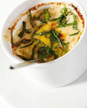 Сырная закуска с луком, которую оценят все