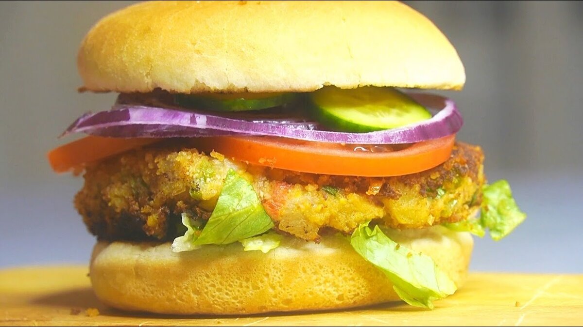 Веганский бургер: как удивить вкусом без мяса
