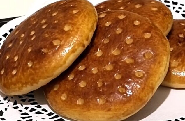 Сметанные лепешки: восхитительный вкус из детства