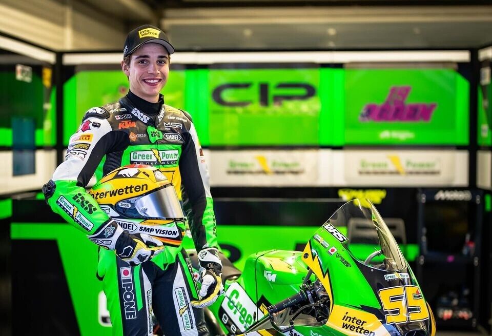 ������ Moto3 ��� ��������� �� ���� � �������������� ����� ������ � ��������