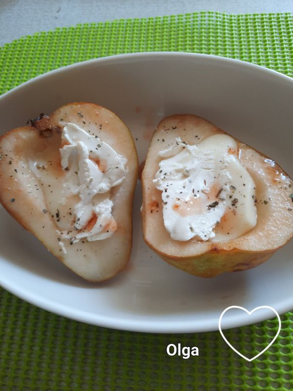 Запеченные груши с сыром дор блю: оригинальный десерт для гурманов