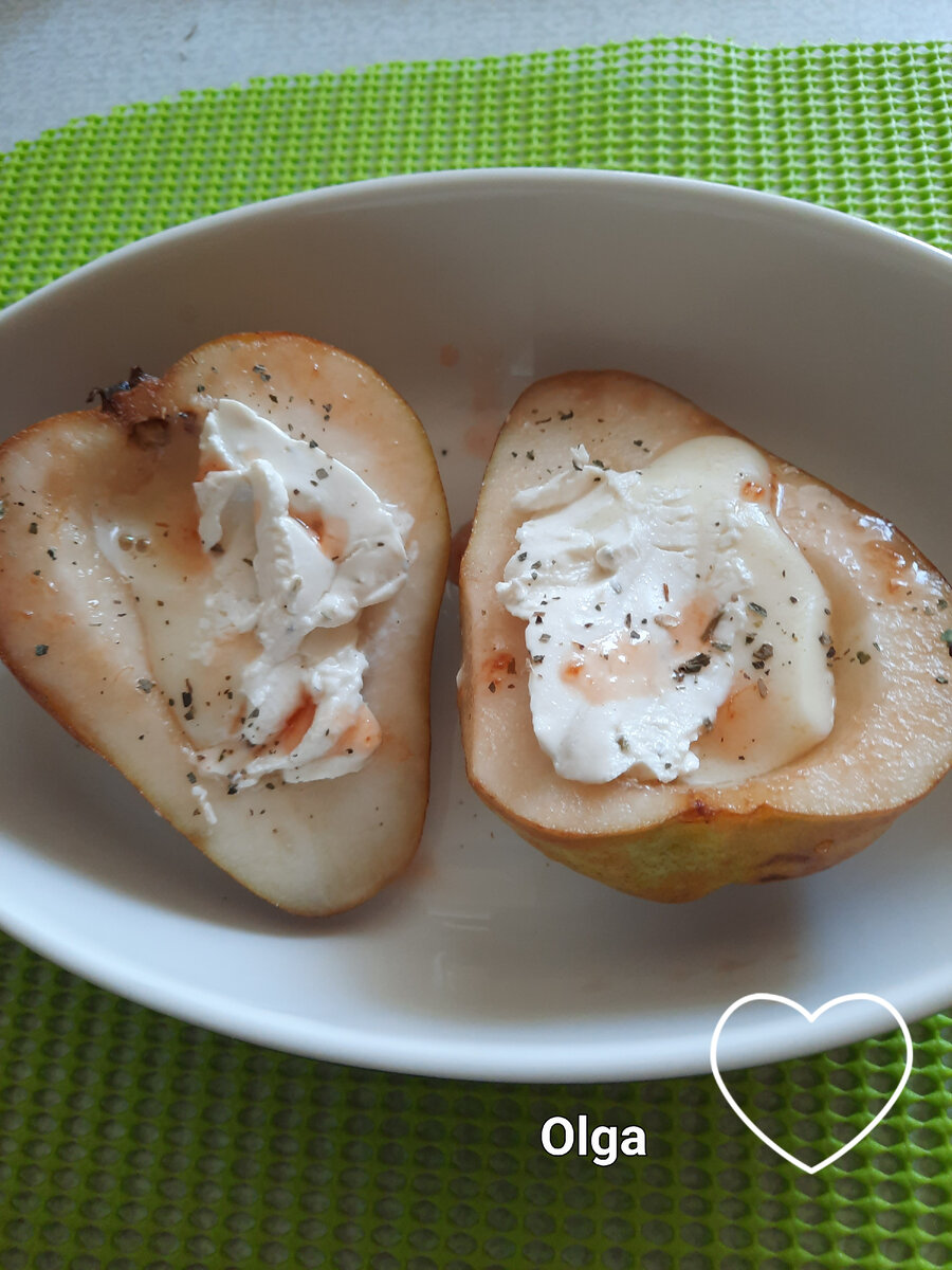 Запеченные груши с сыром дор блю: оригинальный десерт для гурманов