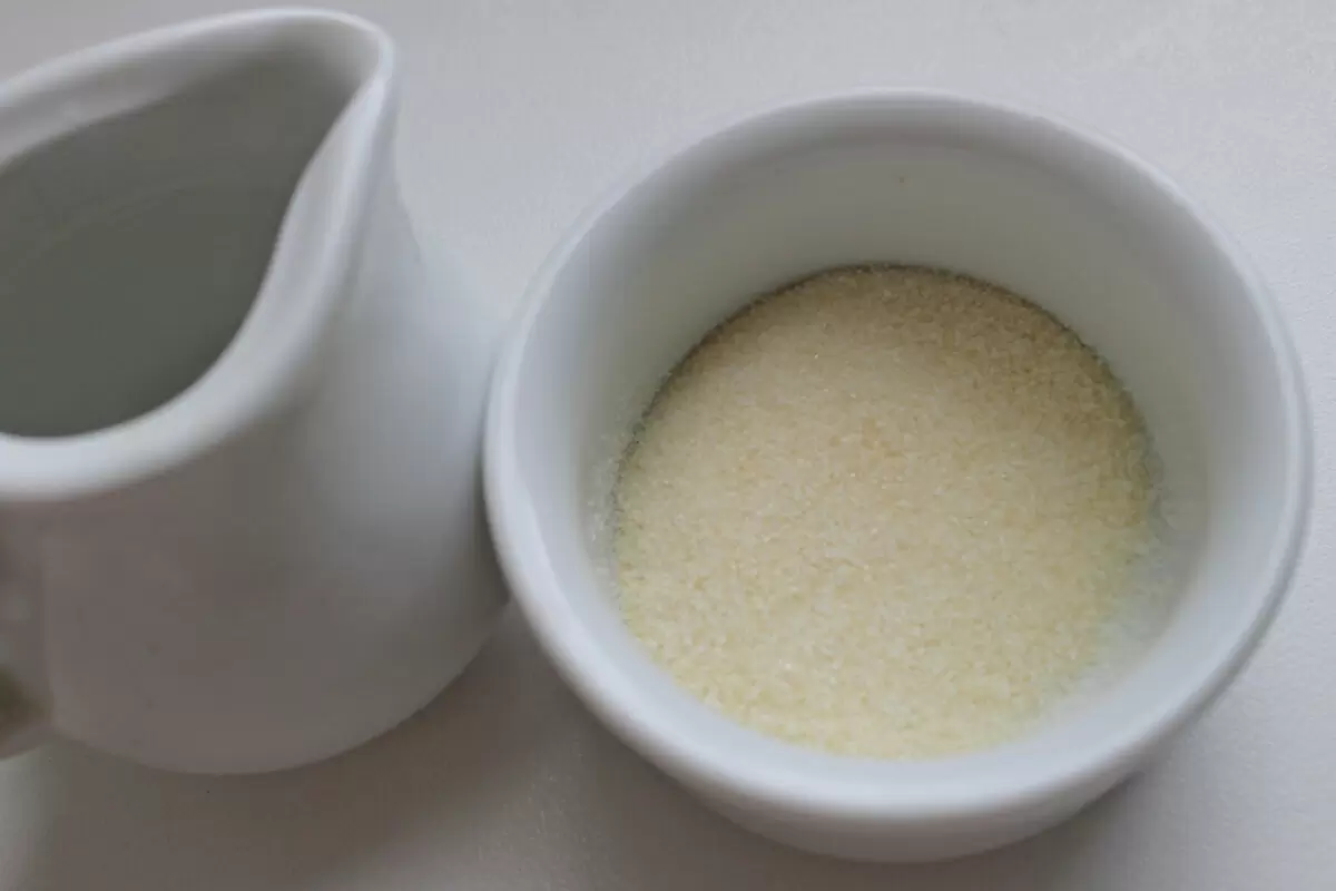 Летний десерт с ряженкой: лёгкость и насыщенность вкусов в одном флаконе