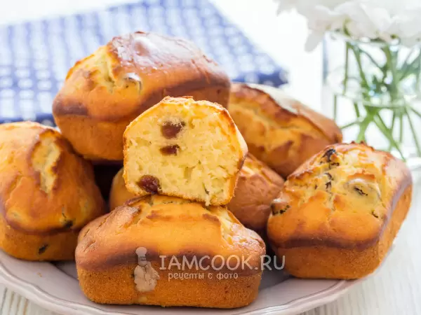 Мягкие и ароматные кексы на кефире: простой домашний рецепт