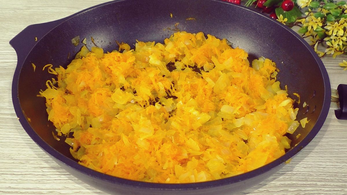 Куриная печенка с овощами: просто и вкусно