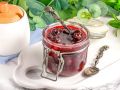 Удобное варенье из вишни: готовим по новому методу